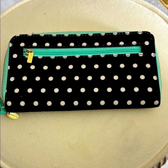 Fossil Polka Dot Zip Around Wallet Navy /White Mint Trim NWT FINAL SALE PRICE! - Picture 1 of 8